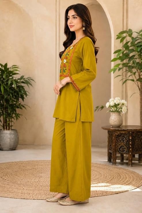 Olive yellow Geometrical Embroidered Short Kurti with Wide-Leg Palazzo Co-Ord Set - Image 4